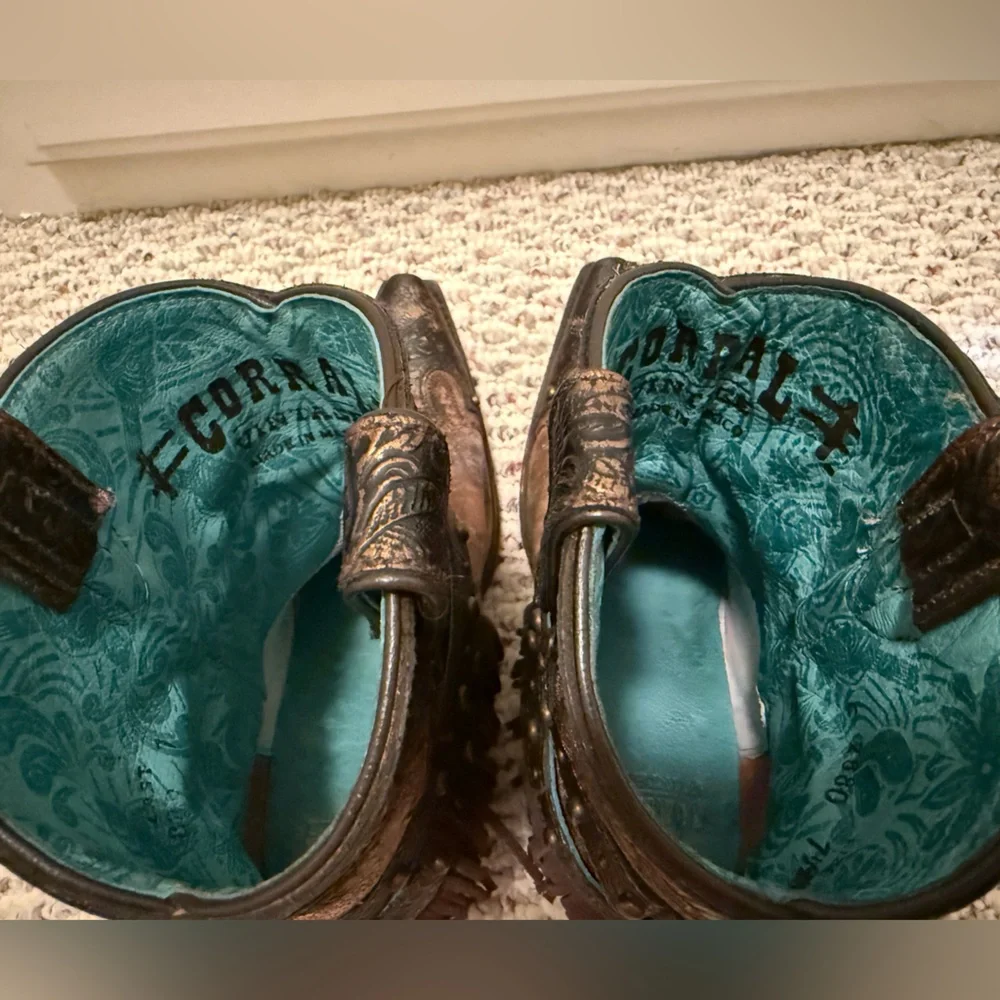 Corral Booties - Picture 5 of 8